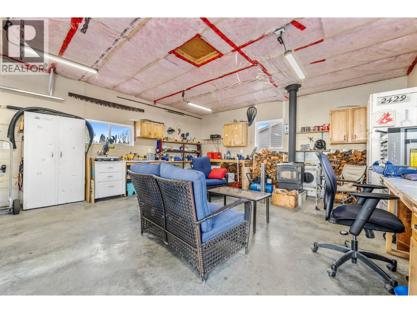2429 Gosset Road