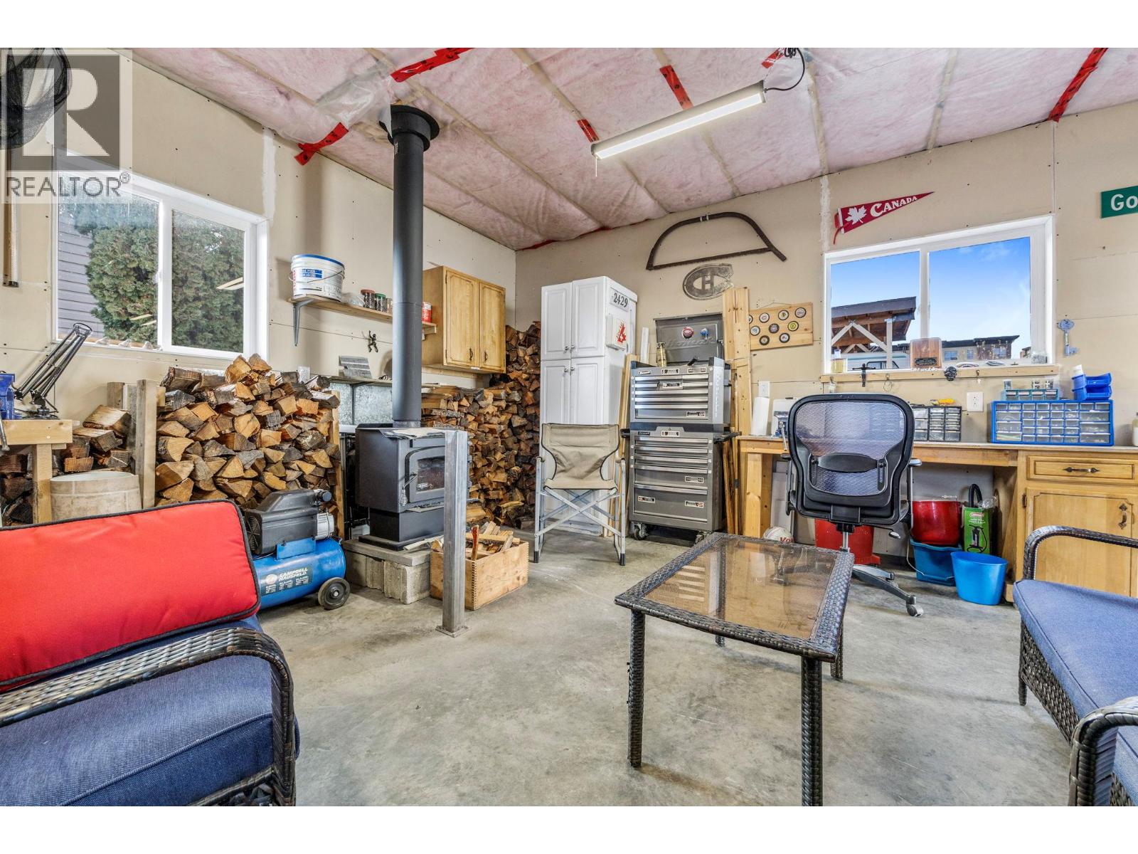 2429 Gosset Road
