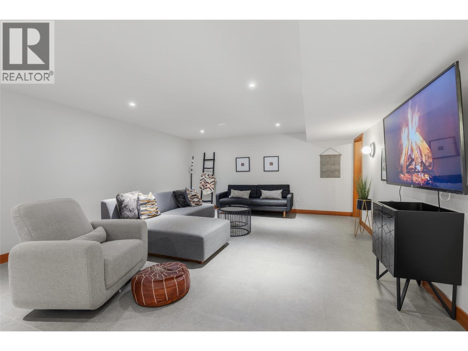 10726 Nighthawk Road Unit# 80