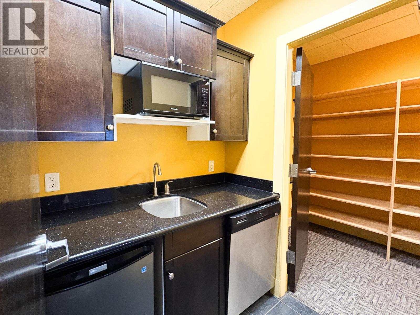 495 Banks Road Unit# 202
