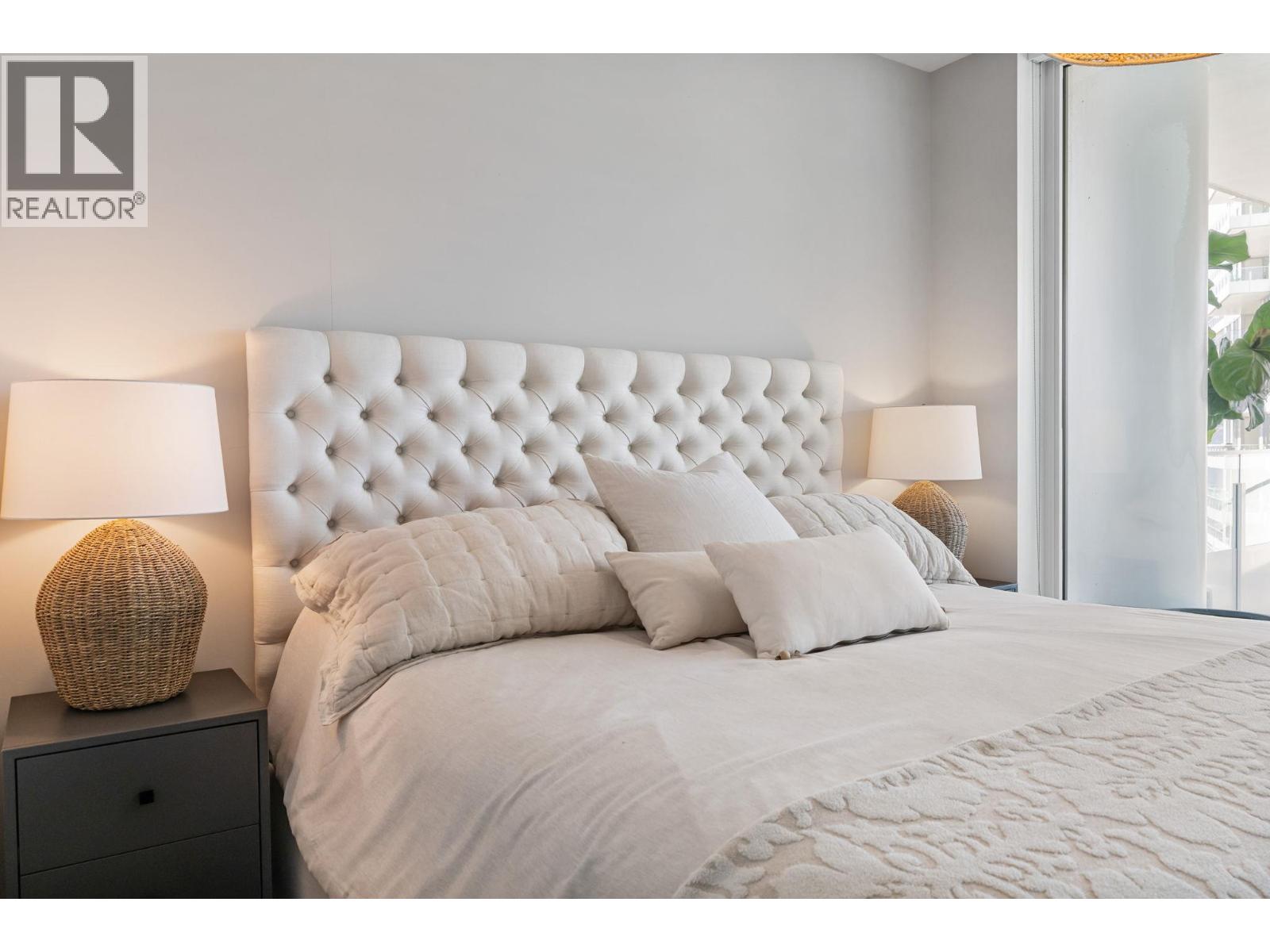 1191 Sunset Drive Unit# 2306