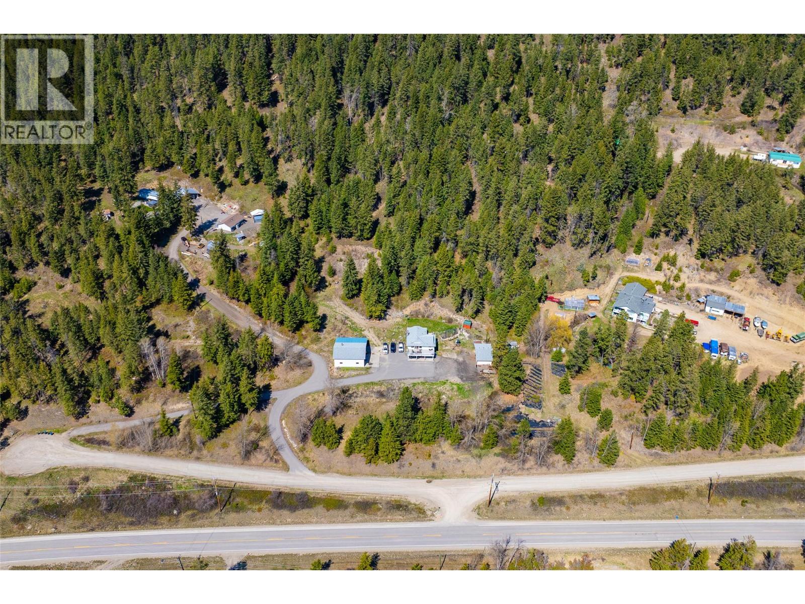 7114 Goshawk Road