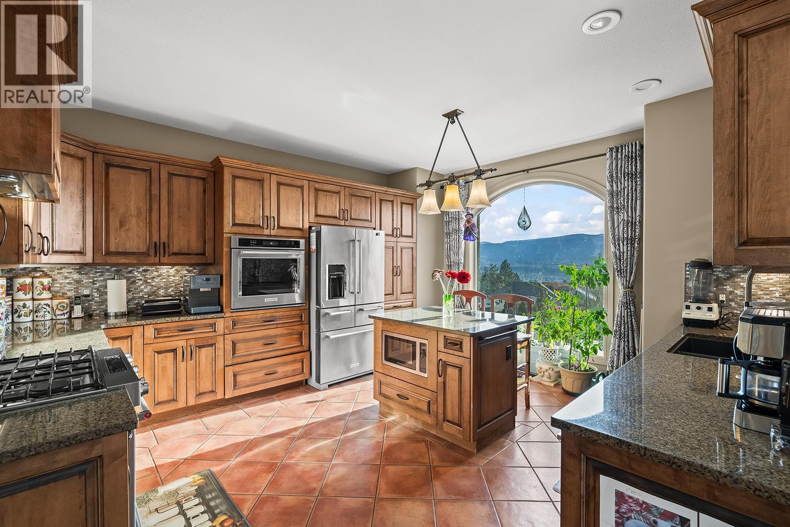2376 Nahanni Court