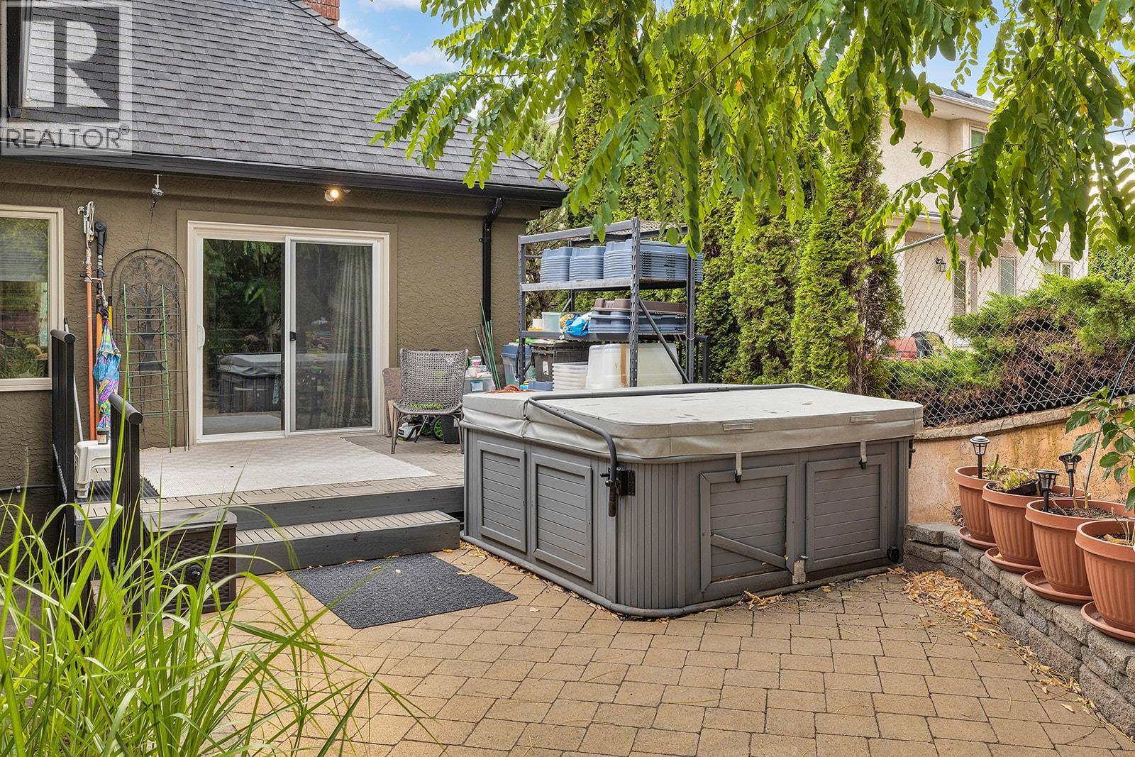 2376 Nahanni Court