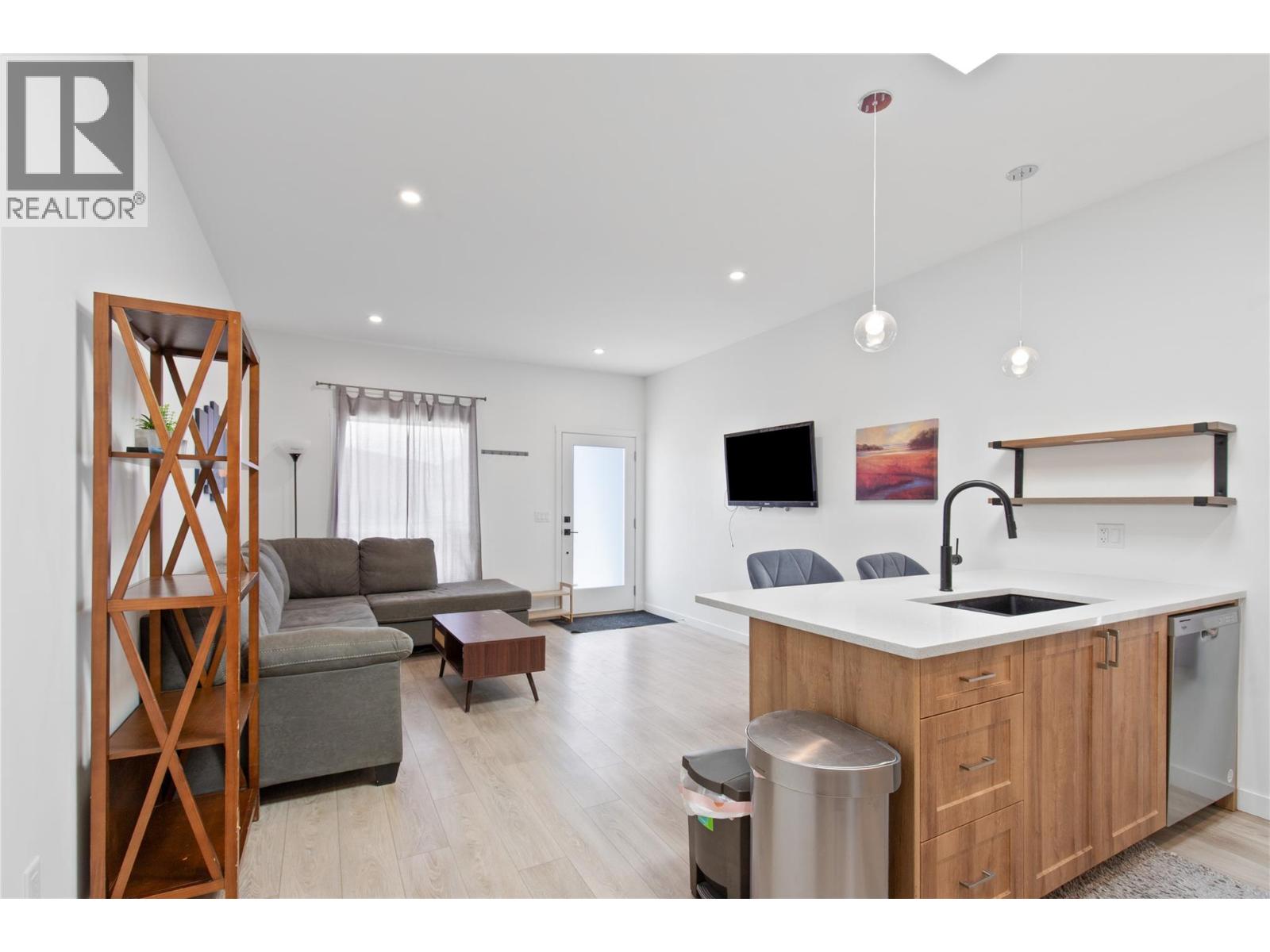 8900 Jim Bailey Road Unit# 107