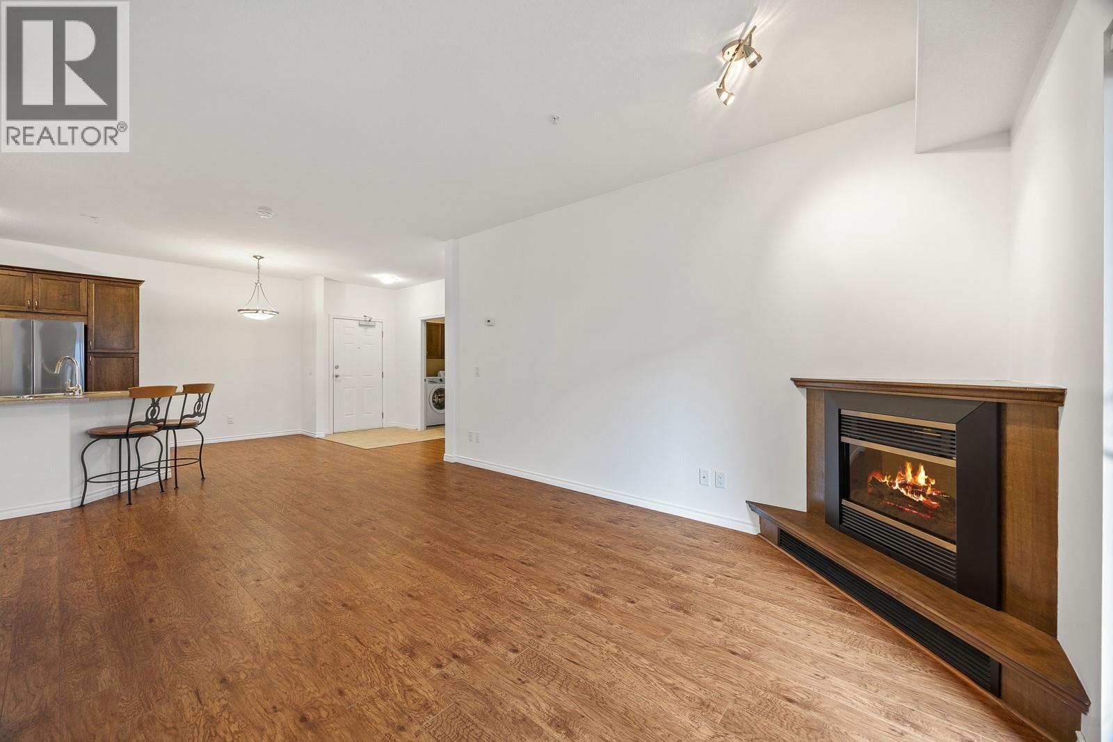 1007 Harvey Avenue Unit# 104