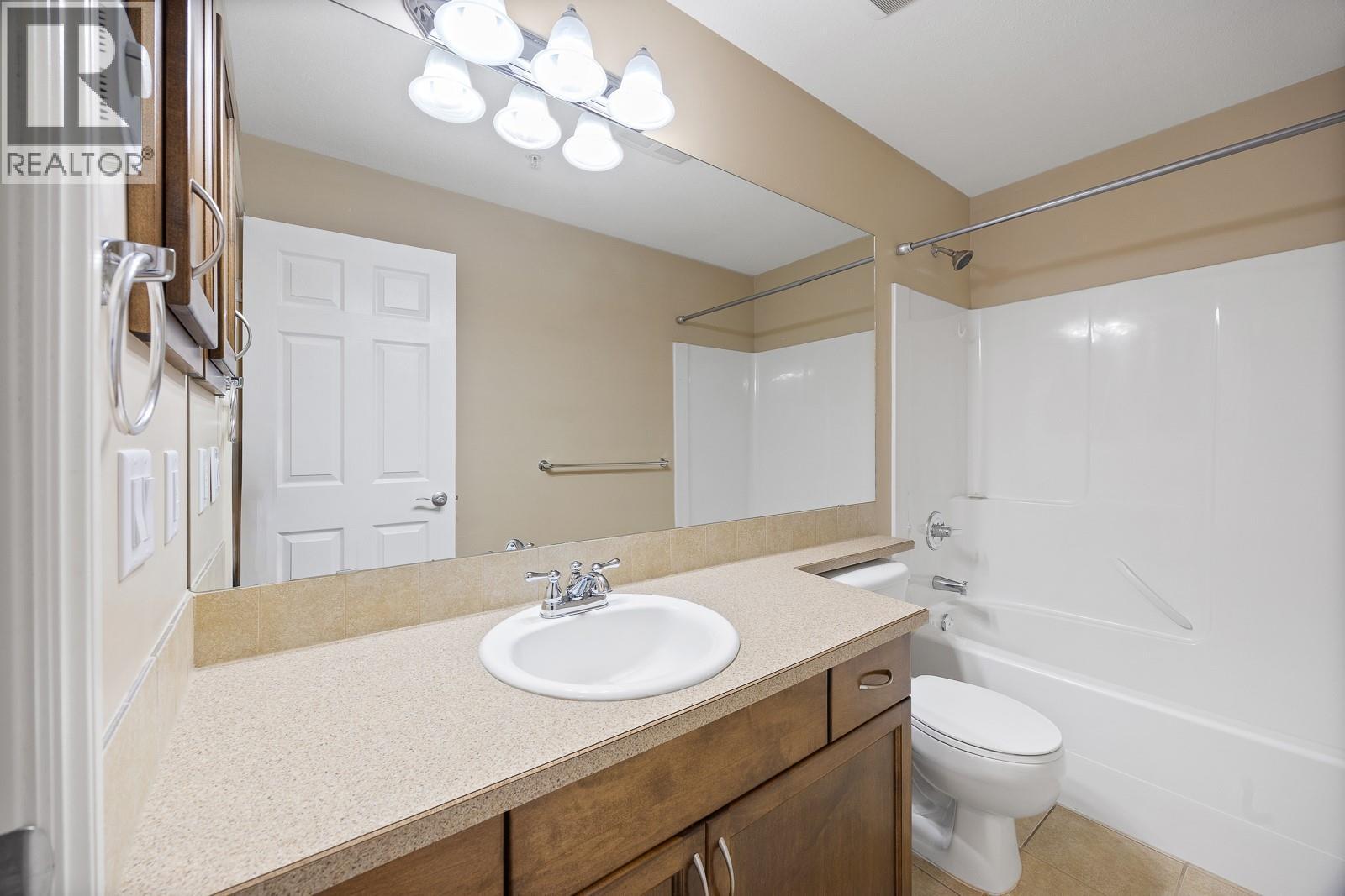 1007 Harvey Avenue Unit# 104