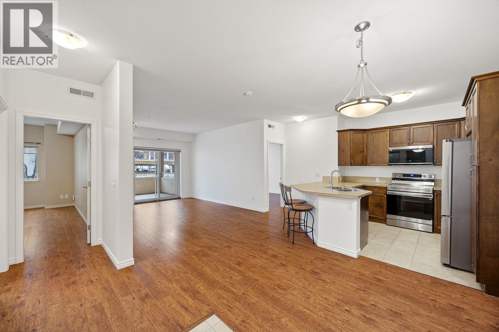 1007 Harvey Avenue Unit# 104