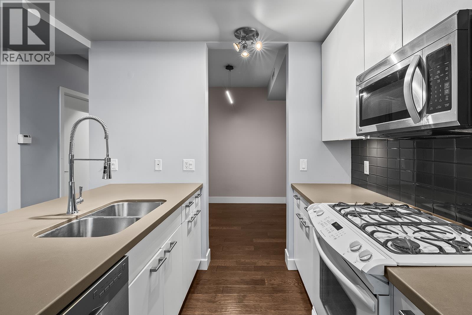 1289 Ellis Street Unit# 411