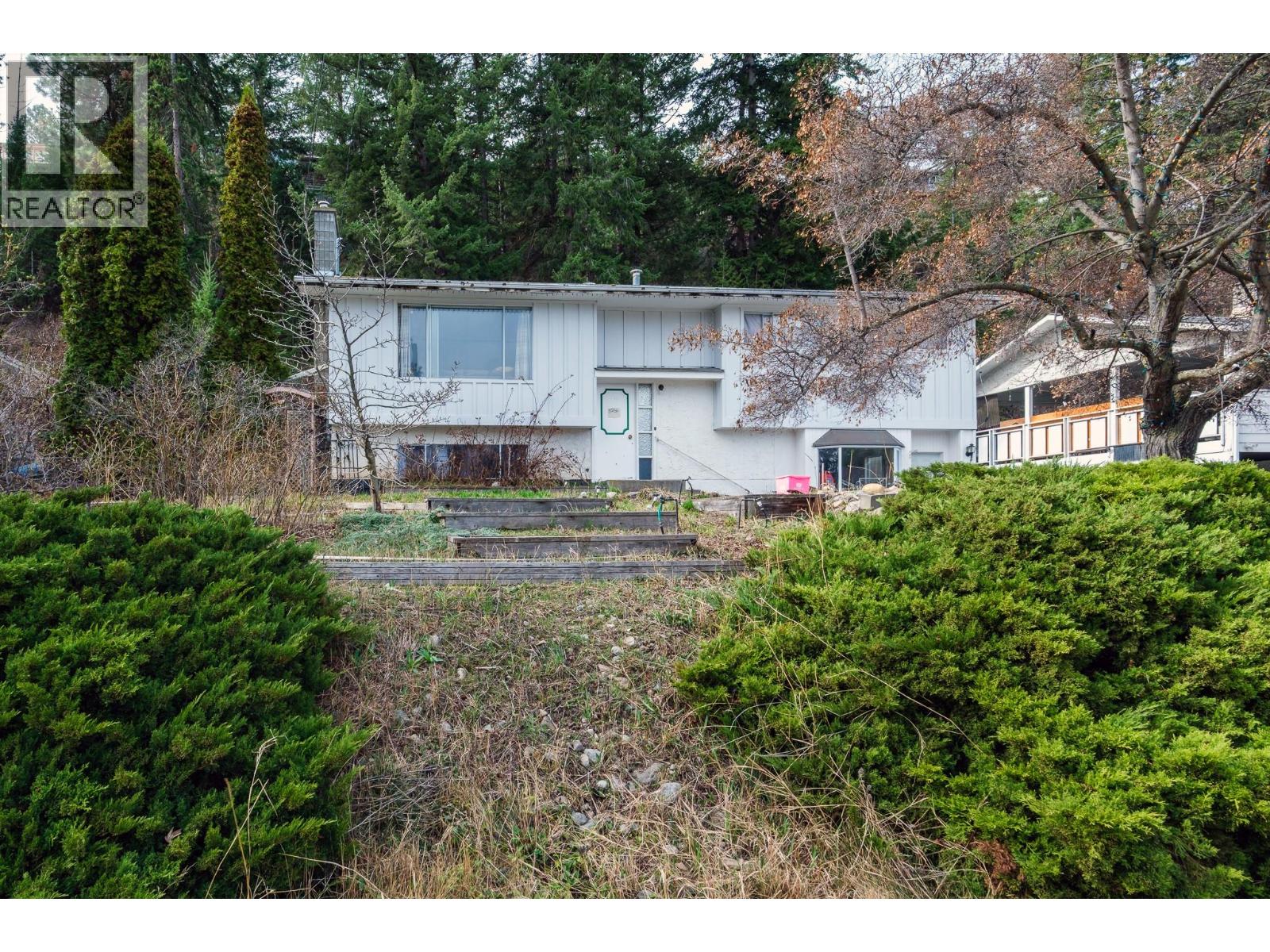 3256 McIver Road