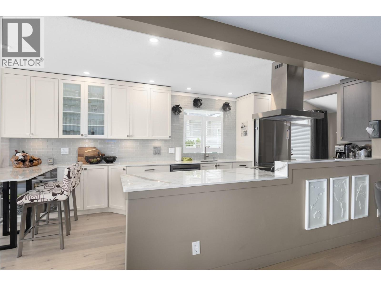 1020 Lanfranco Road Unit# 9