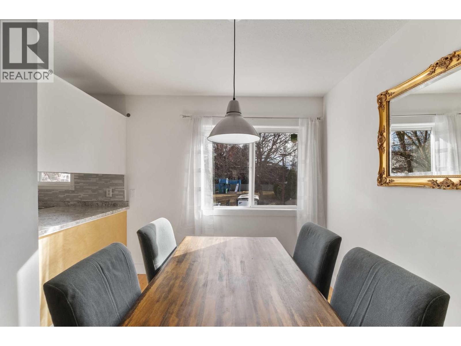 1985 Burtch Road Unit# 14