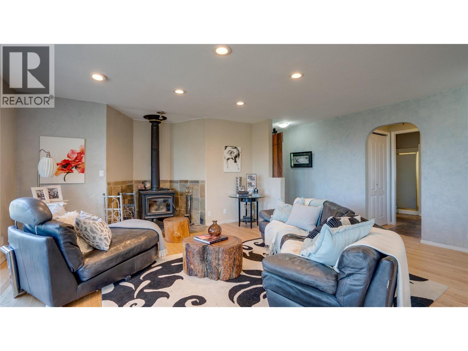 5775 Deadpine Drive