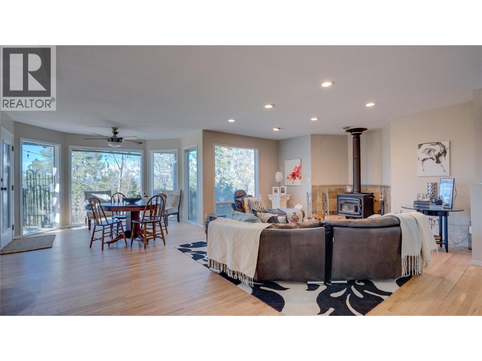 5775 Deadpine Drive
