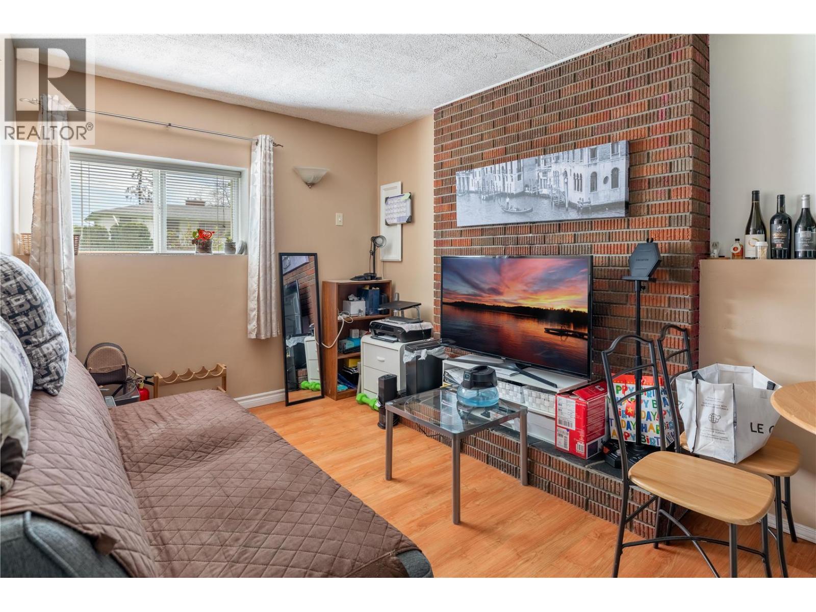 1030 Quesnel Road