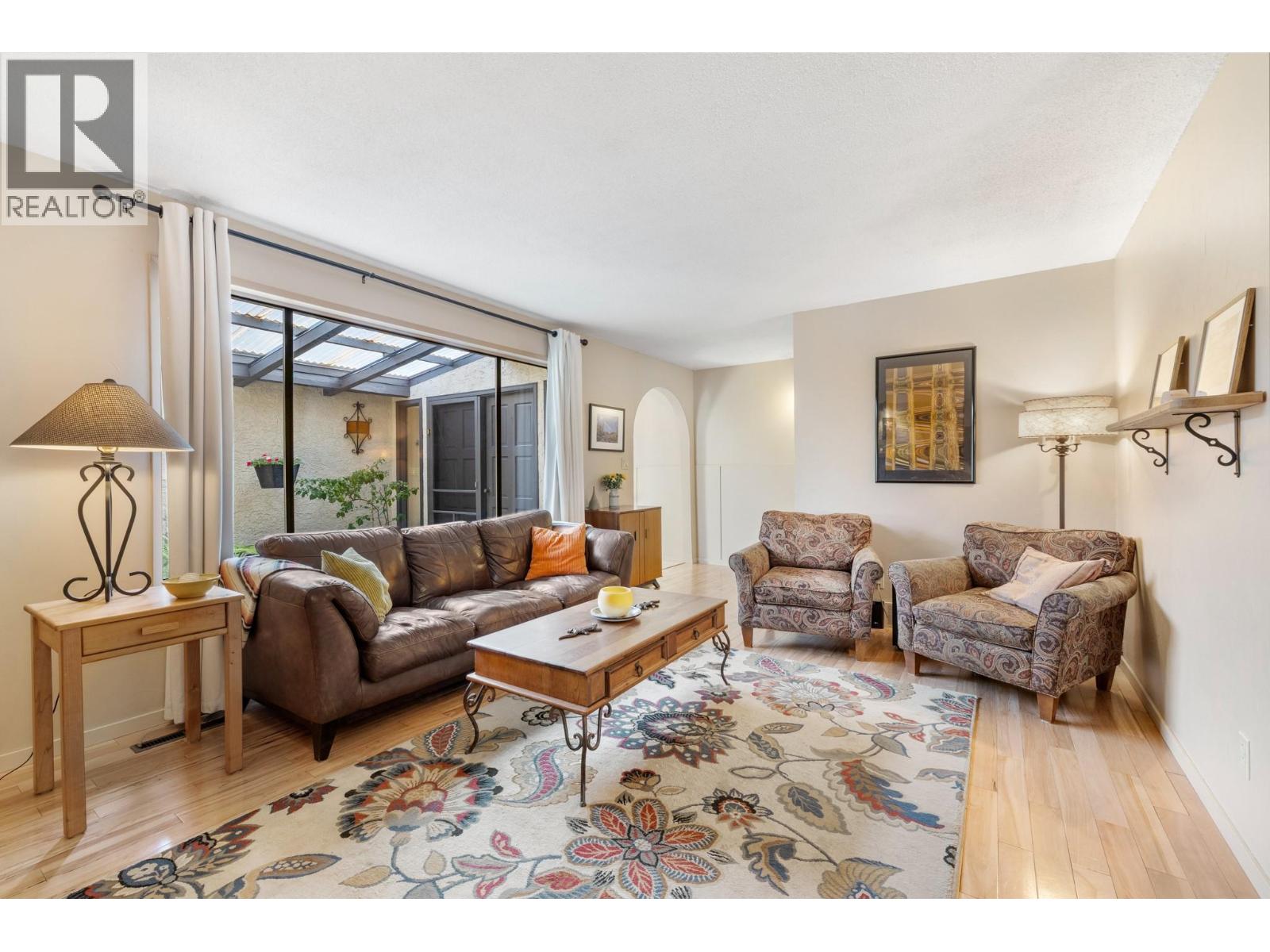 48 Caramillo Road