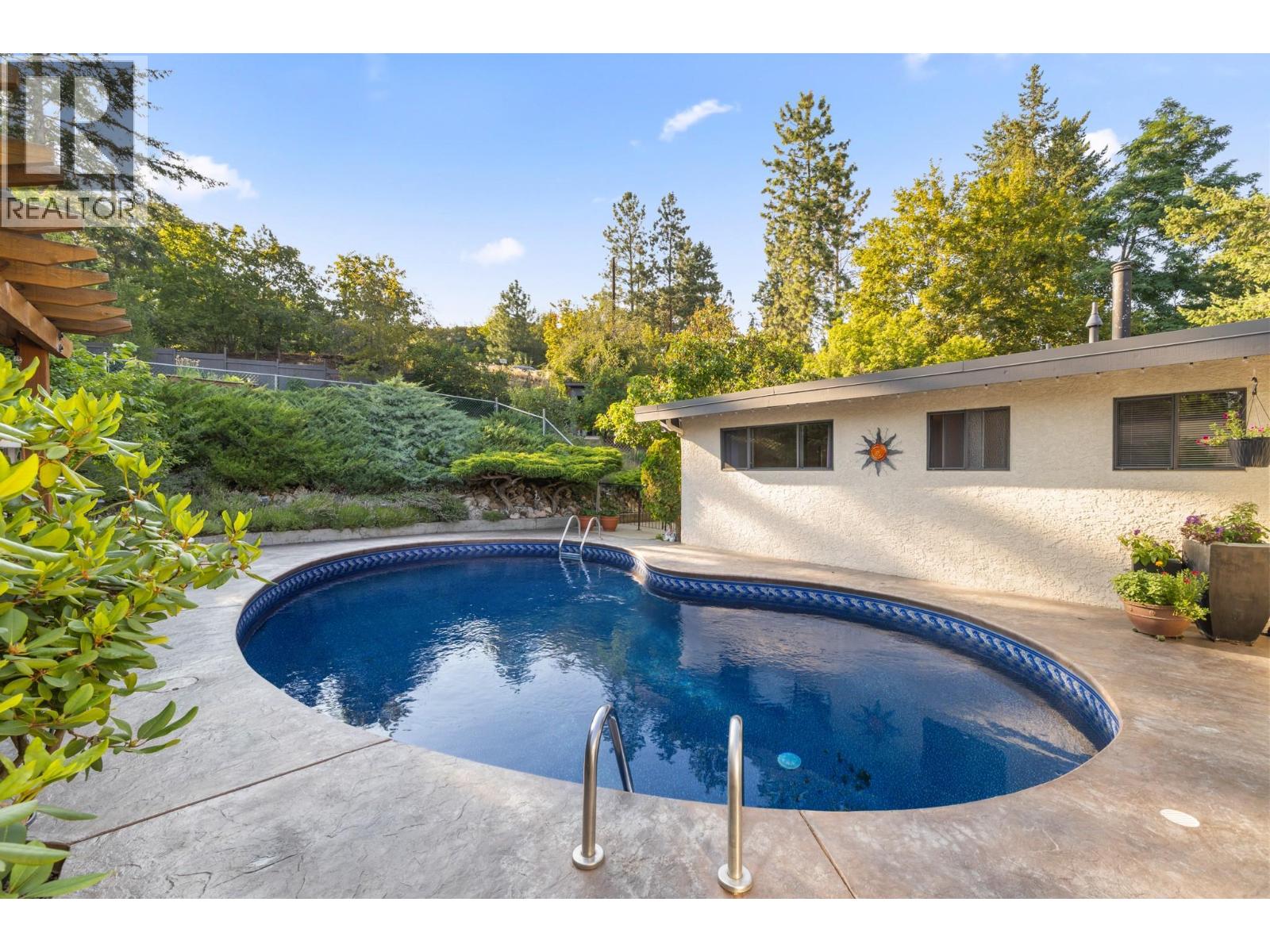 48 Caramillo Road