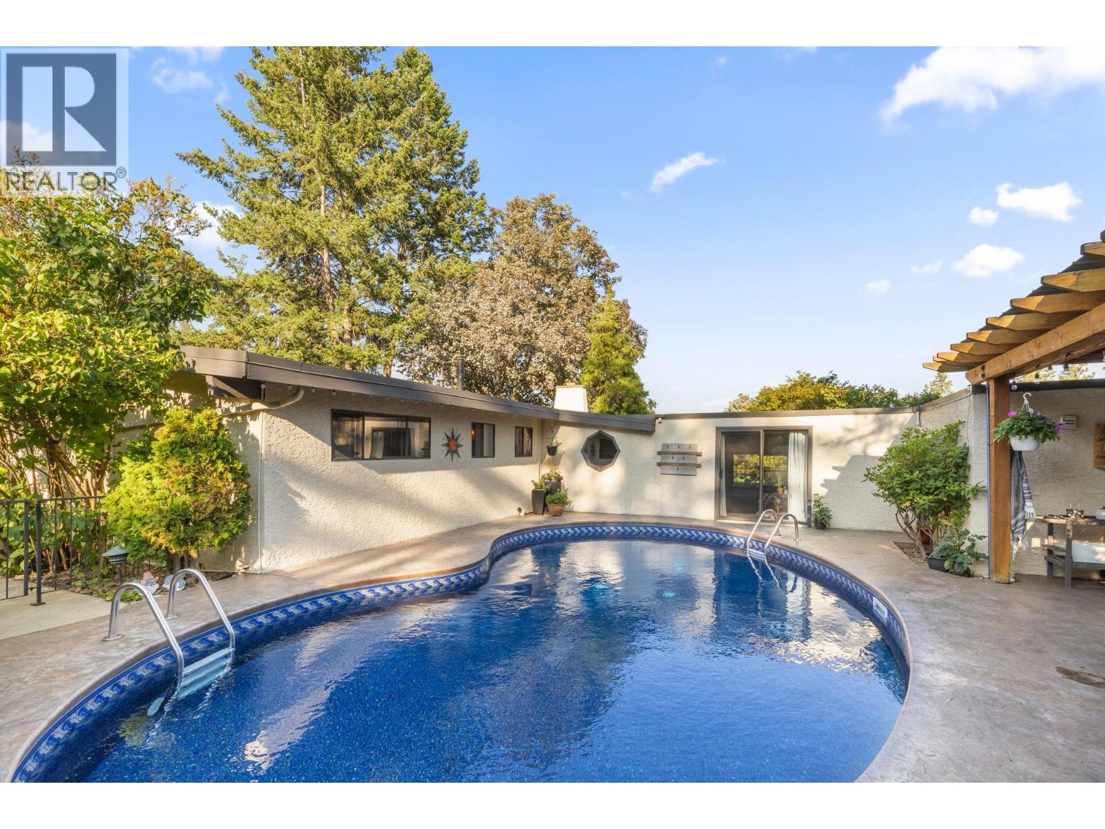 48 Caramillo Road