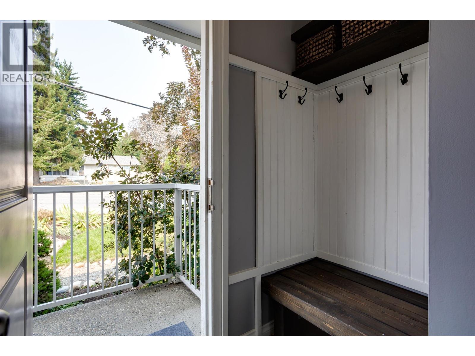 1257 Rio Drive