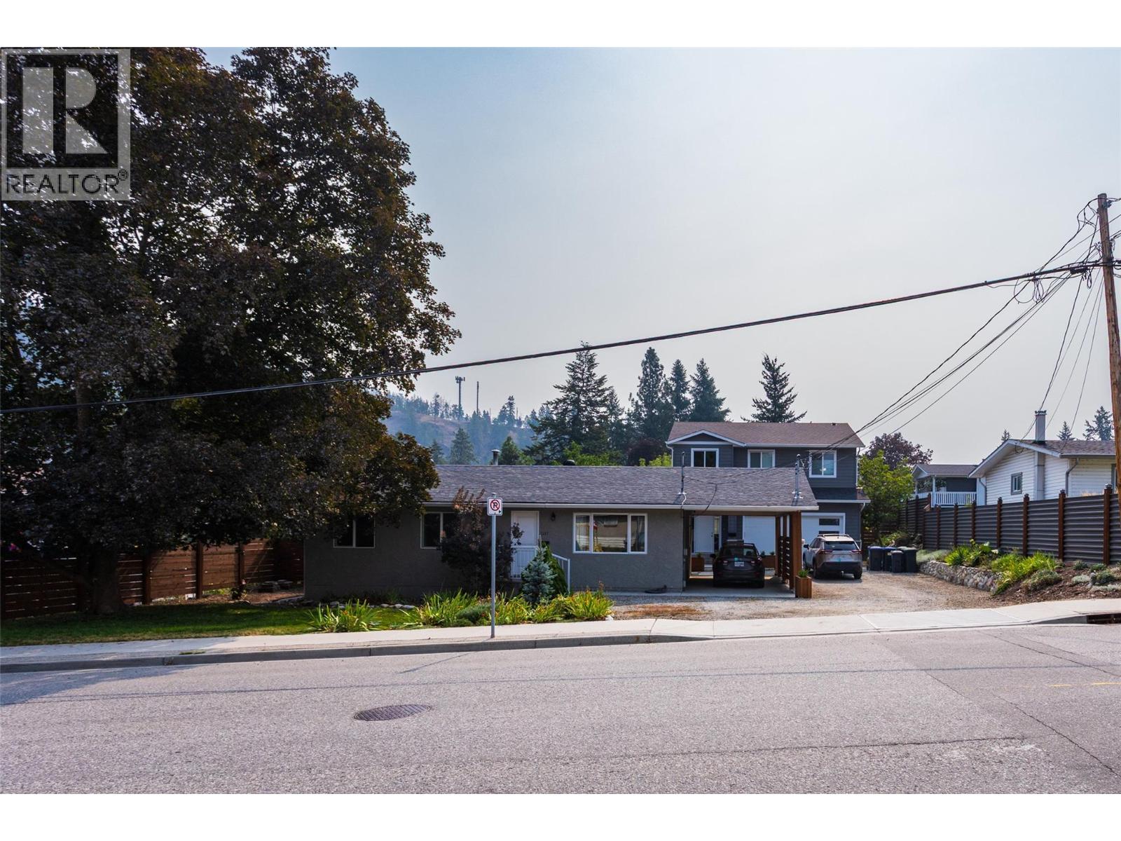 1257 Rio Drive