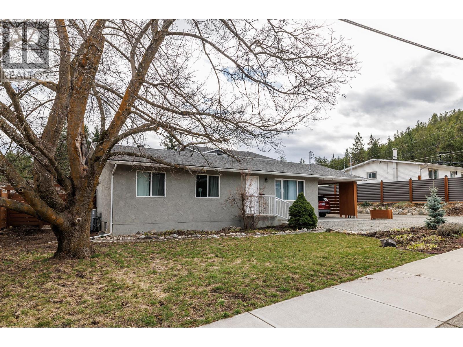 1257 Rio Drive