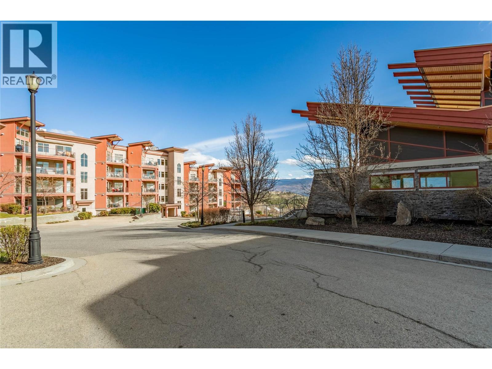 3205 Skyview Lane Unit# 407