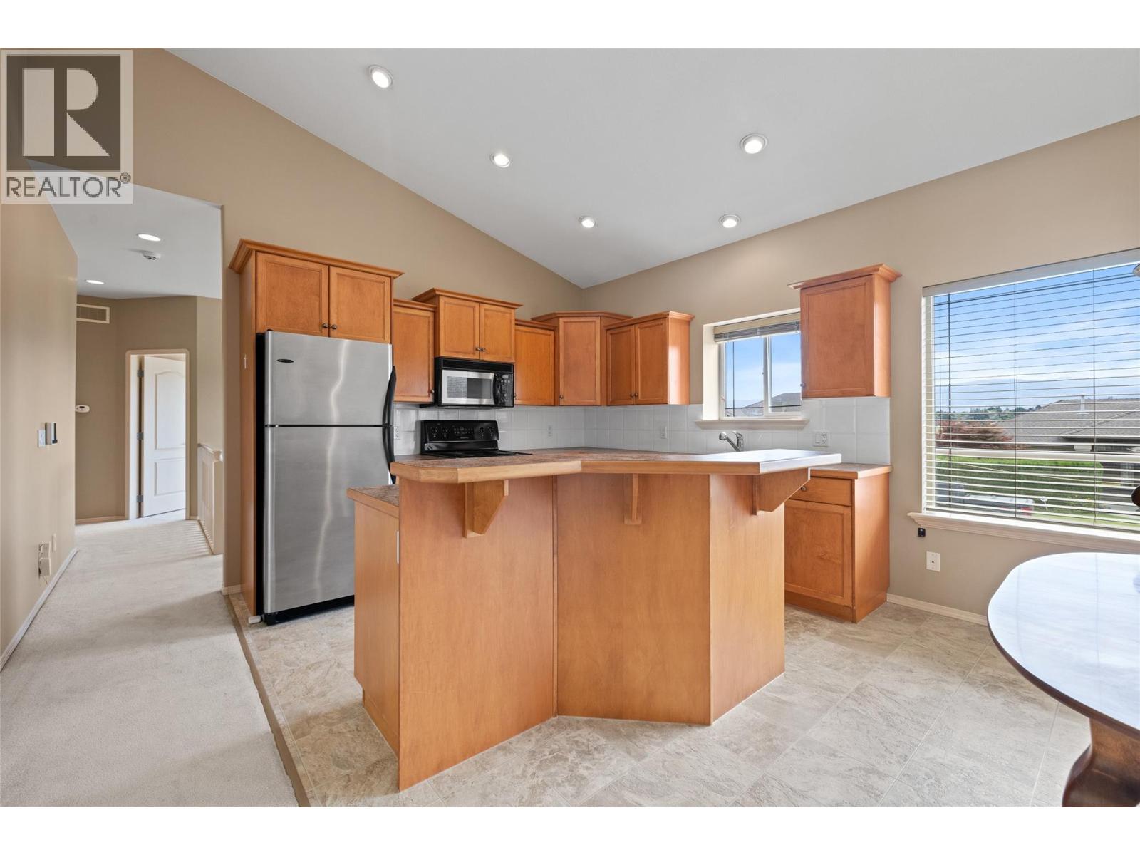 2060 Spyglass Way