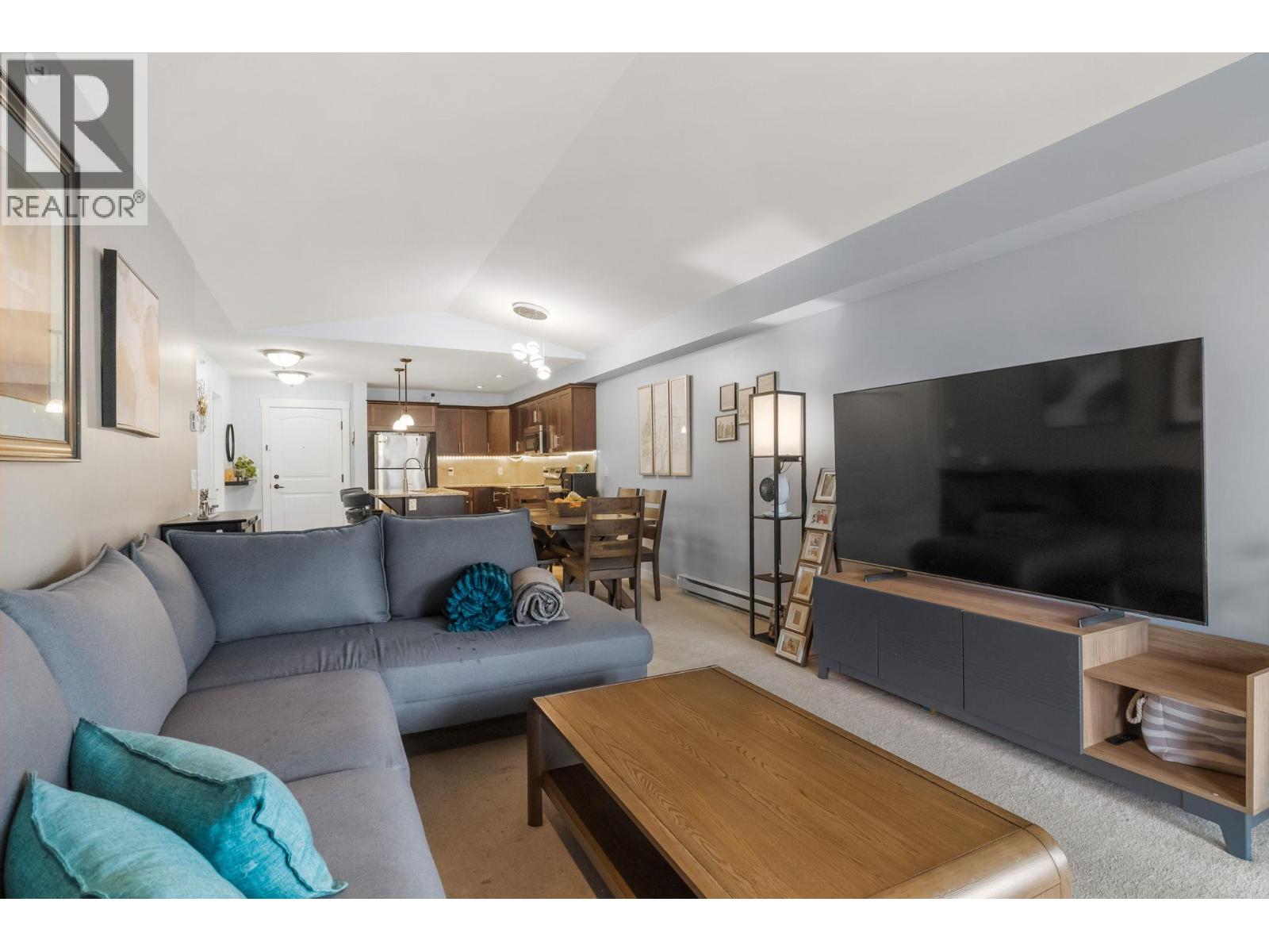 10529 Powley Court Unit# 305