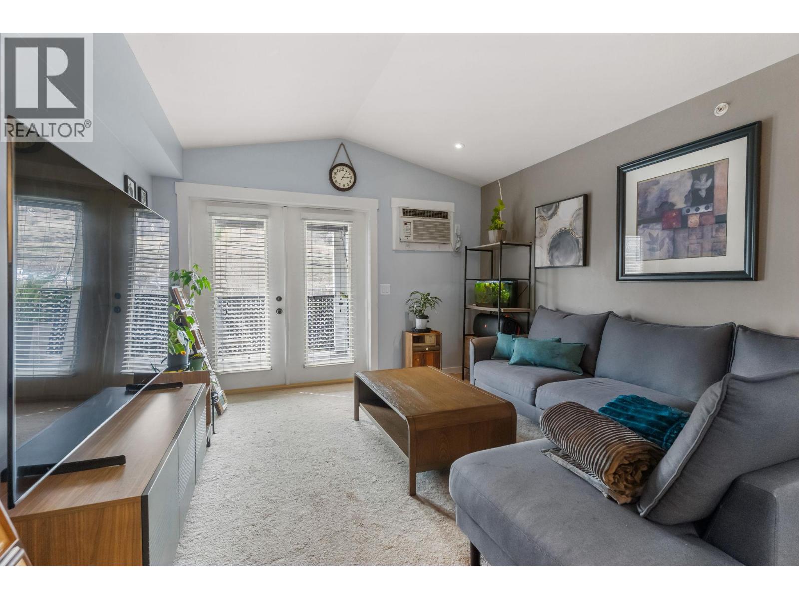 10529 Powley Court Unit# 305