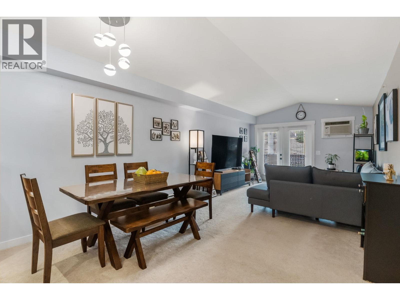 10529 Powley Court Unit# 305
