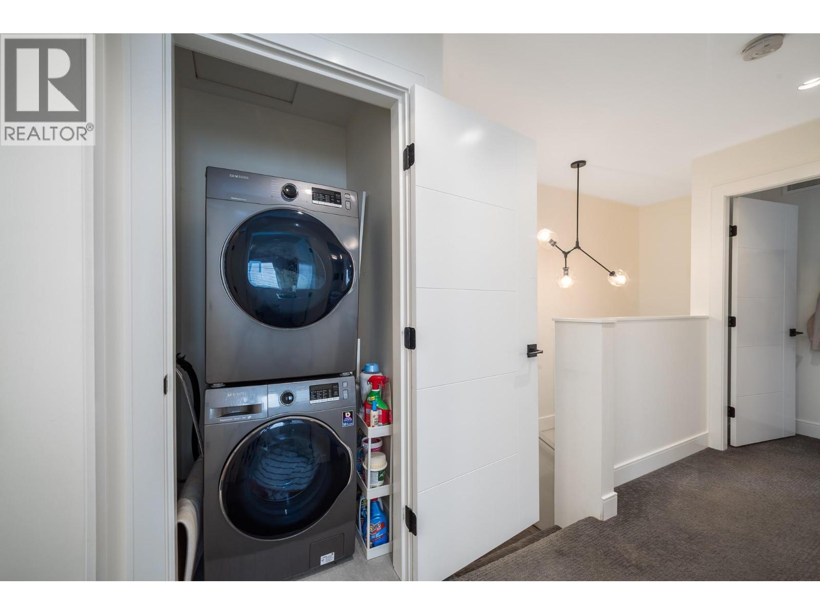 805 Burne Avenue Unit# 4