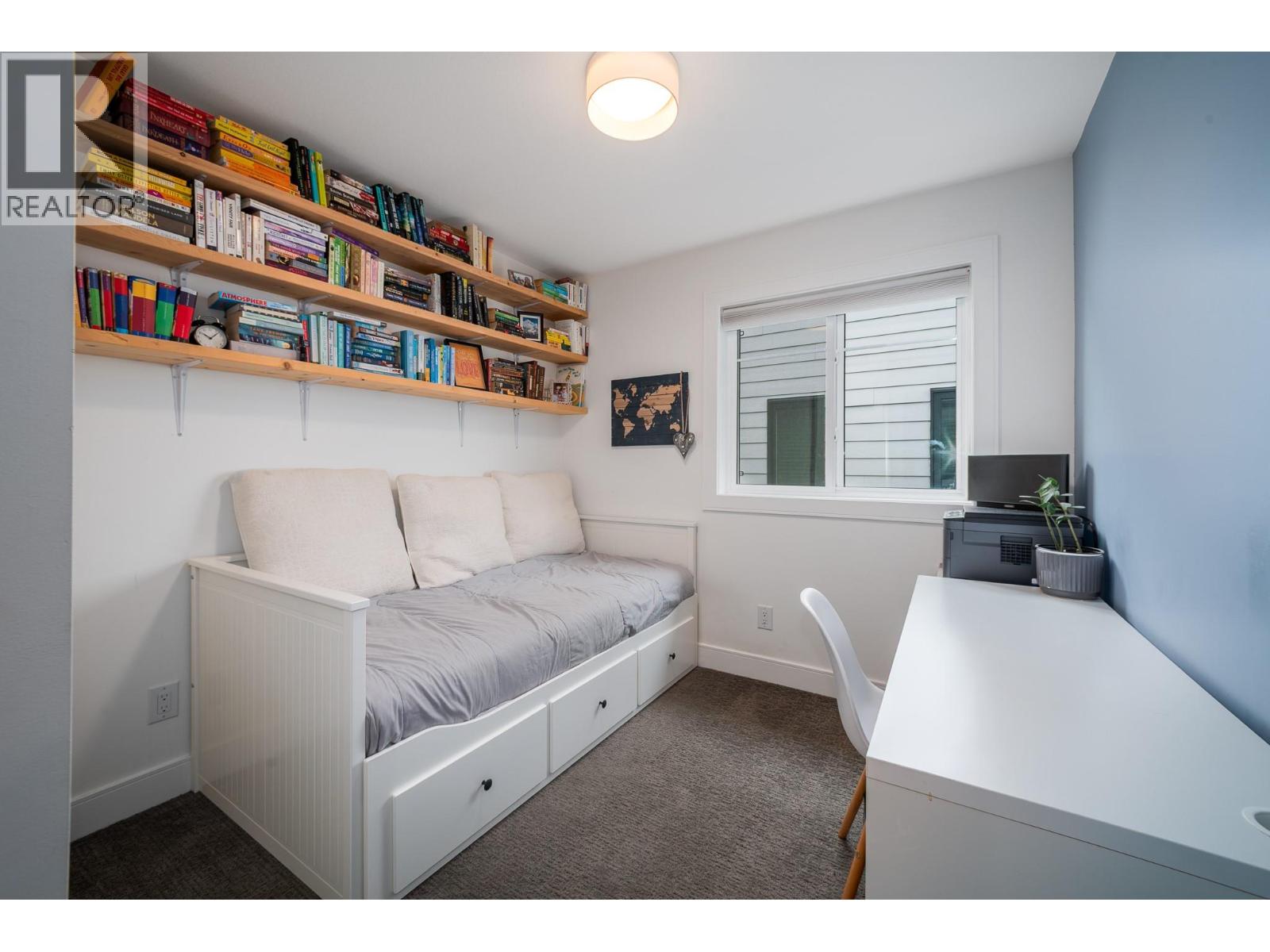 805 Burne Avenue Unit# 4