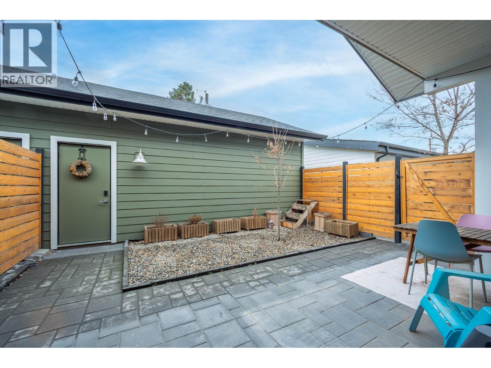 805 Burne Avenue Unit# 4