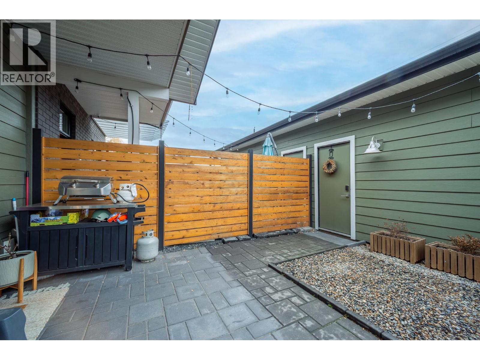 805 Burne Avenue Unit# 4