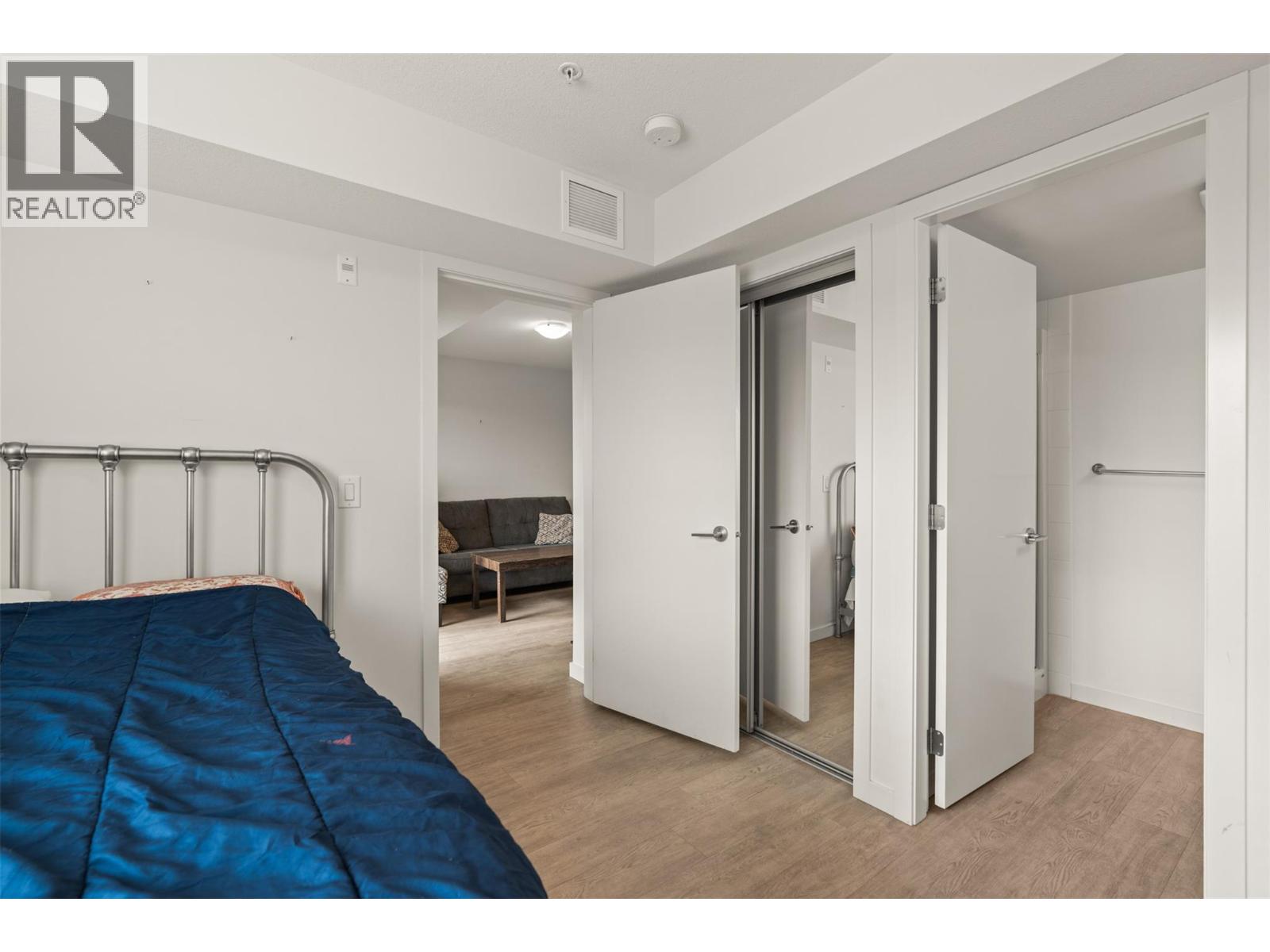 695 Academy Way Unit# 122