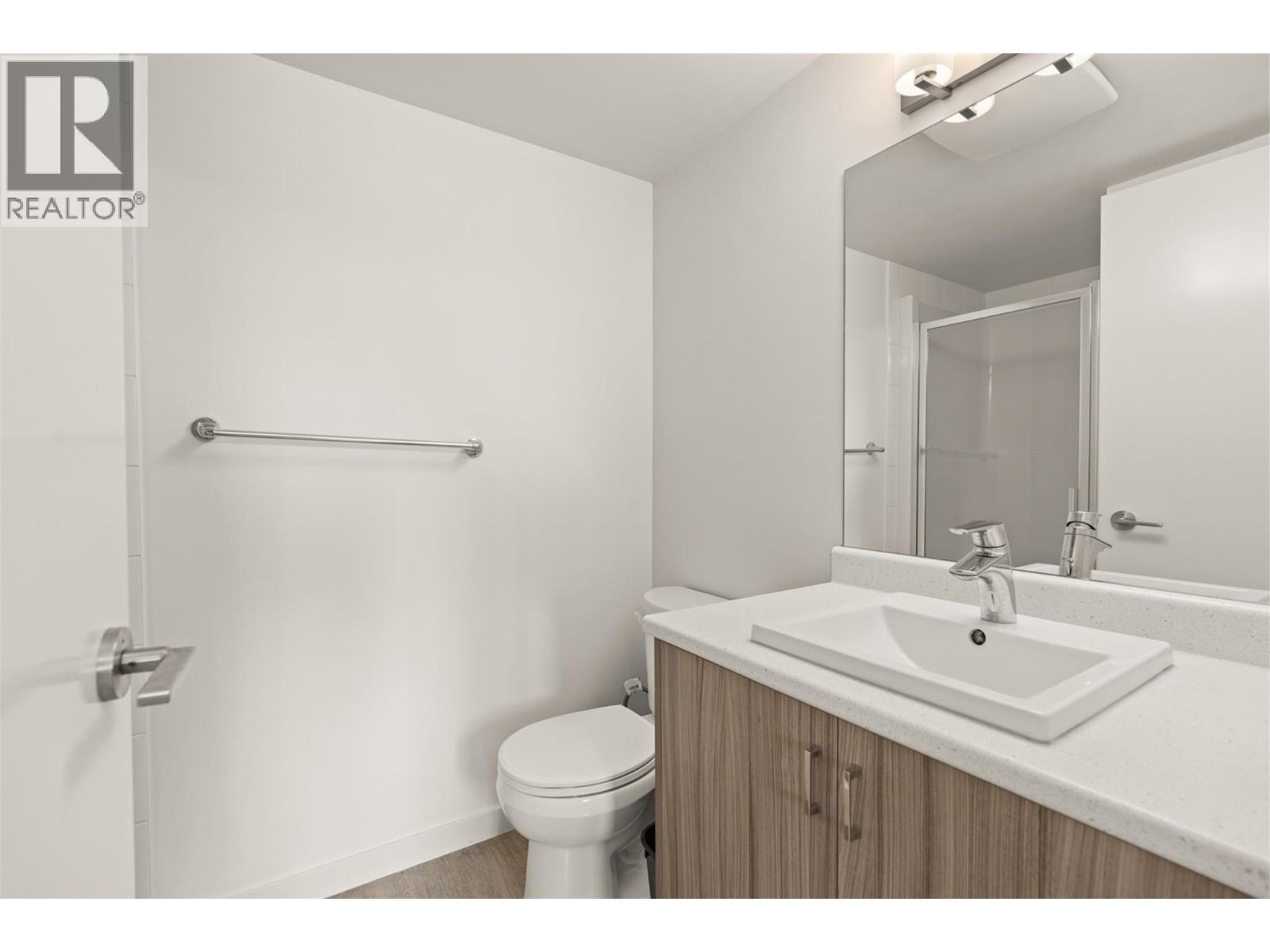 695 Academy Way Unit# 122