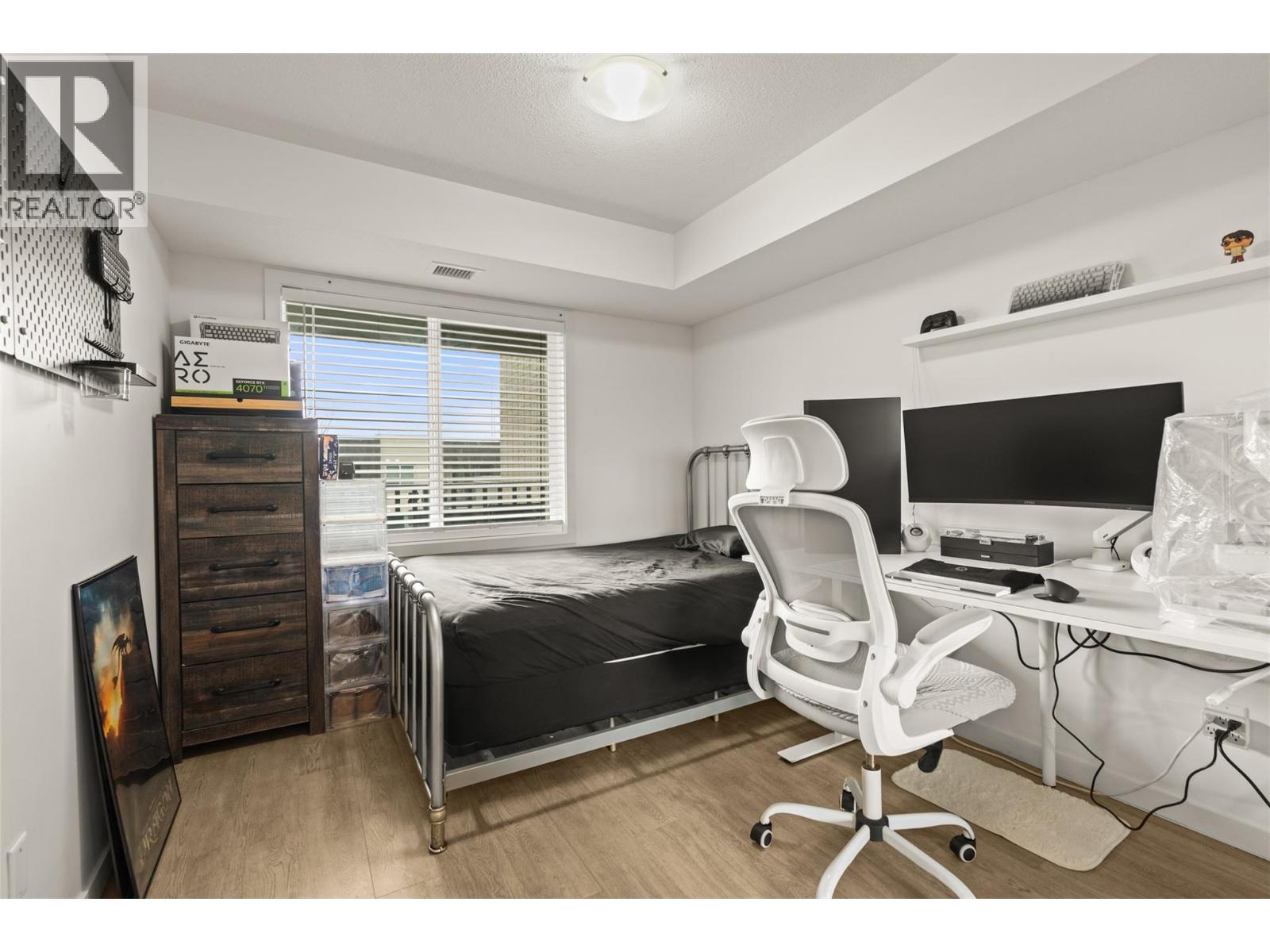 695 Academy Way Unit# 122