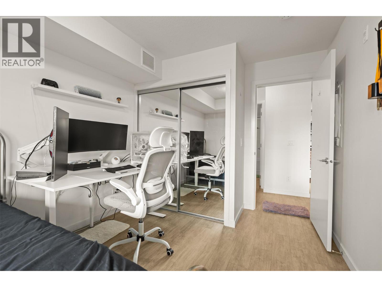 695 Academy Way Unit# 122