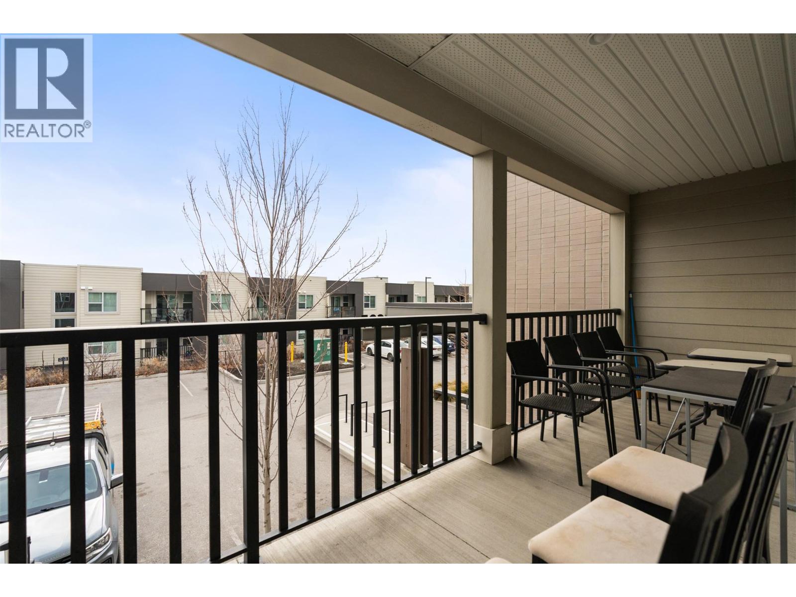 695 Academy Way Unit# 122