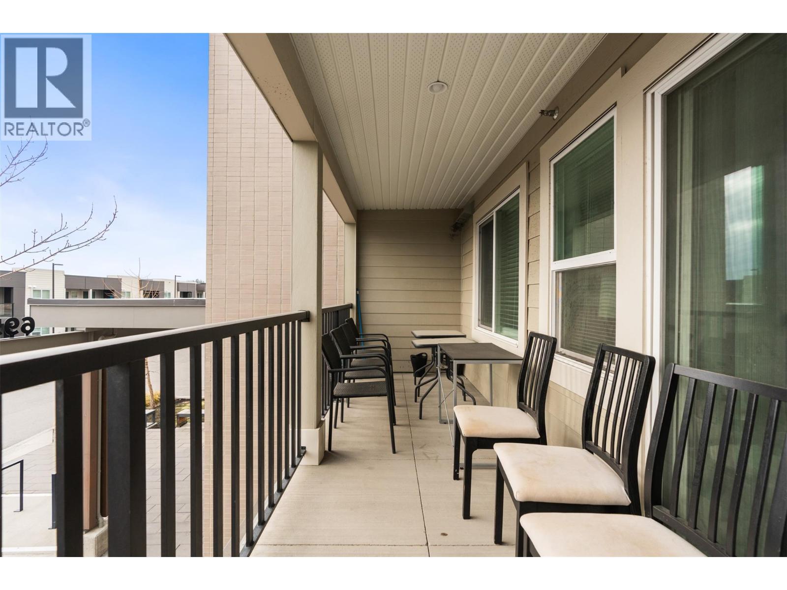 695 Academy Way Unit# 122