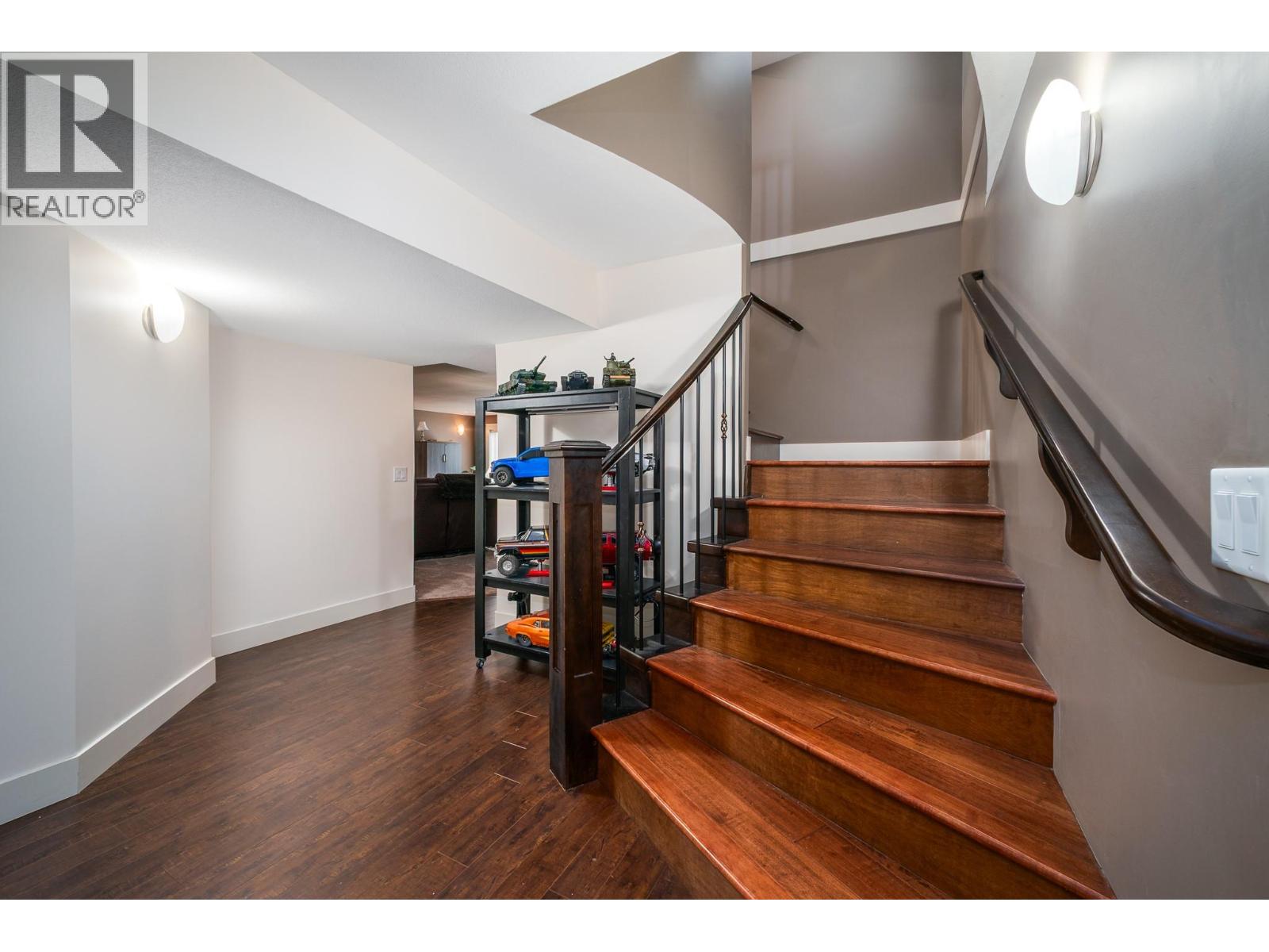 1321 Black Mountain Crescent