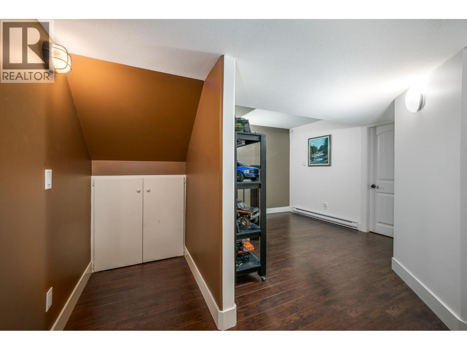 1321 Black Mountain Crescent