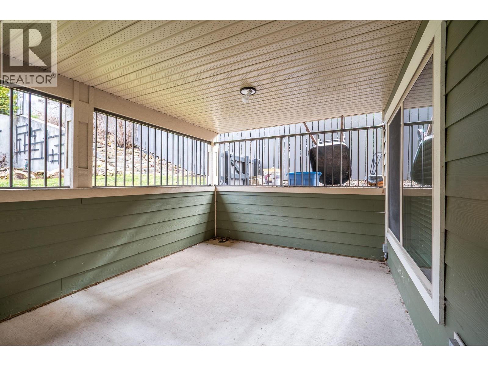 1321 Black Mountain Crescent