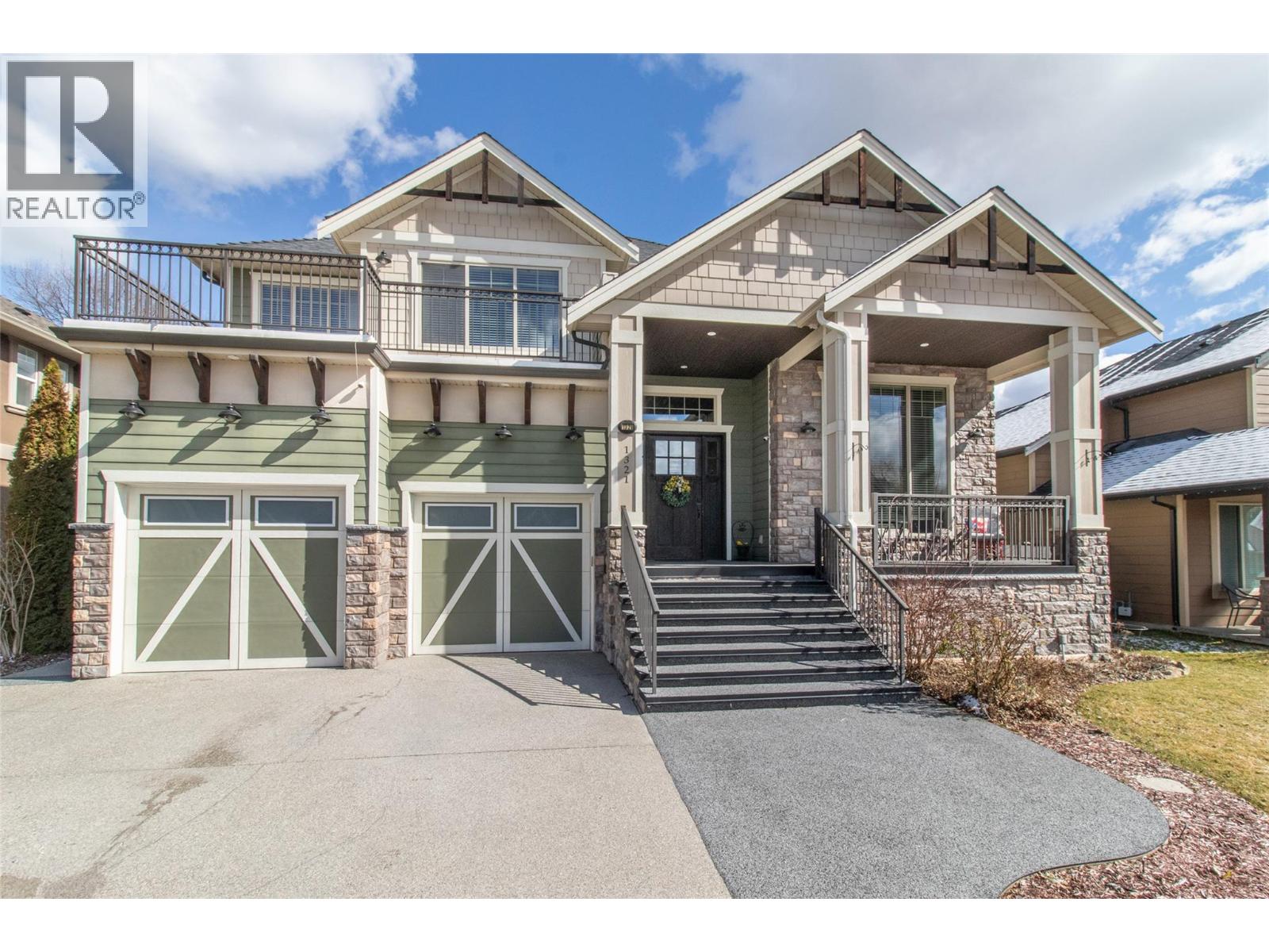 1321 Black Mountain Crescent