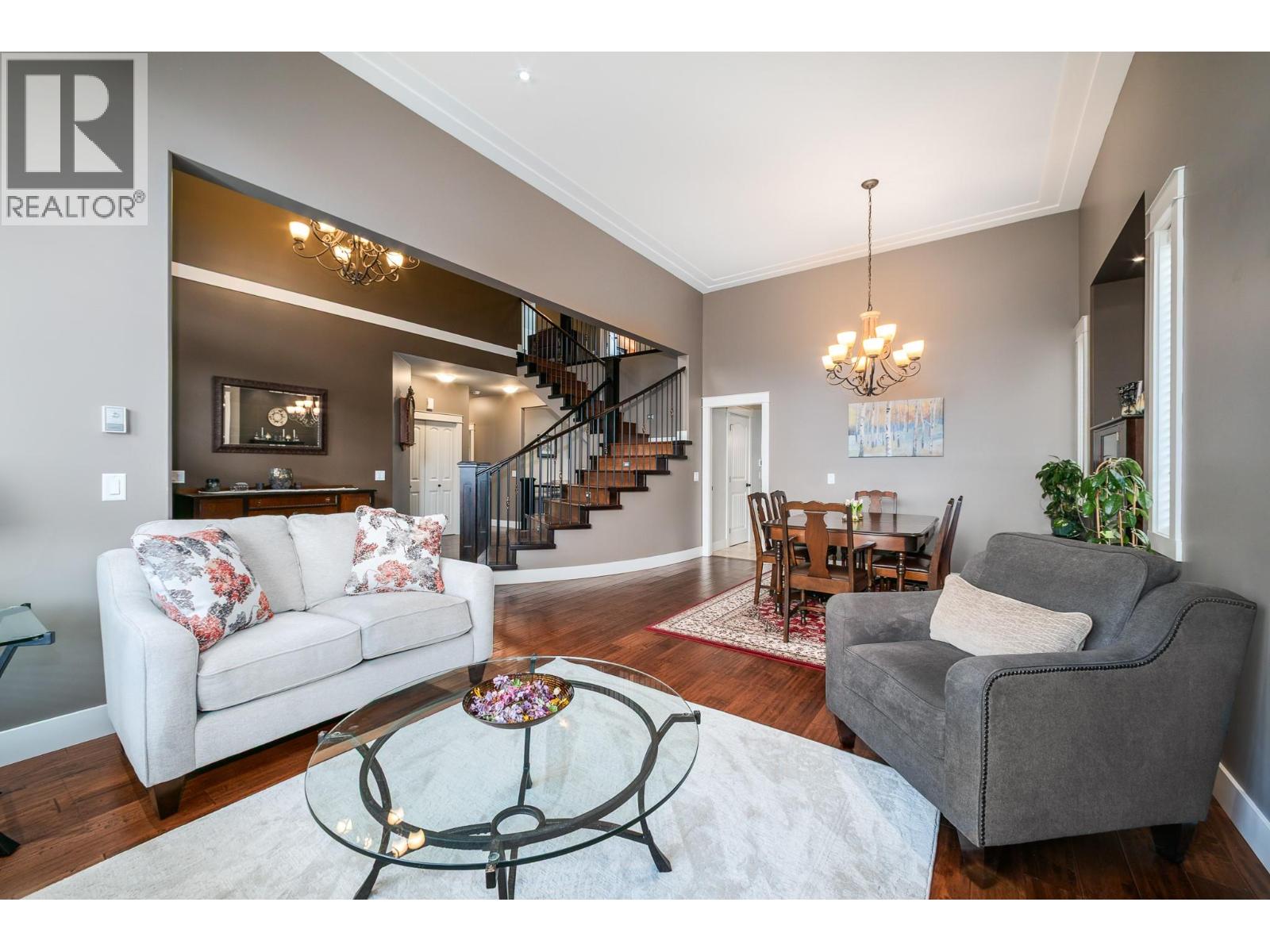 1321 Black Mountain Crescent