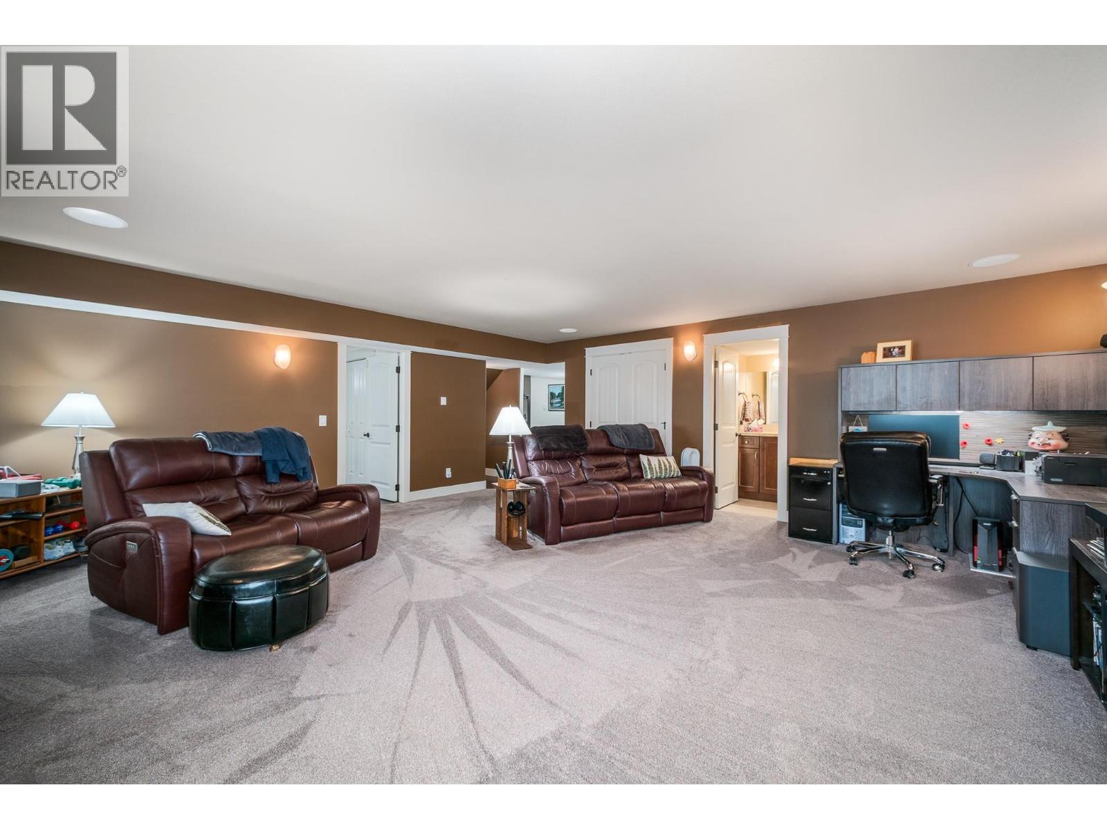 1321 Black Mountain Crescent