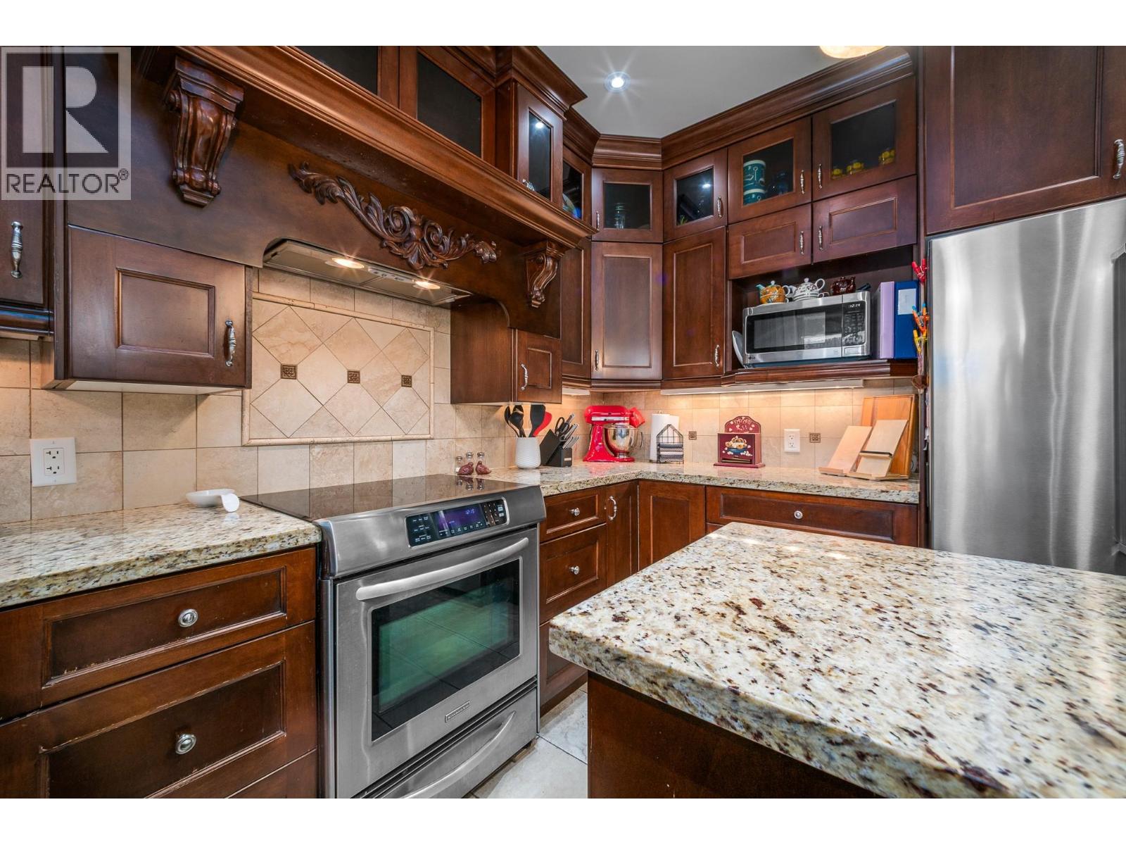 1321 Black Mountain Crescent