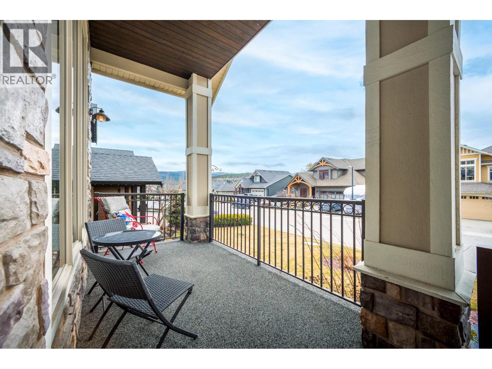 1321 Black Mountain Crescent