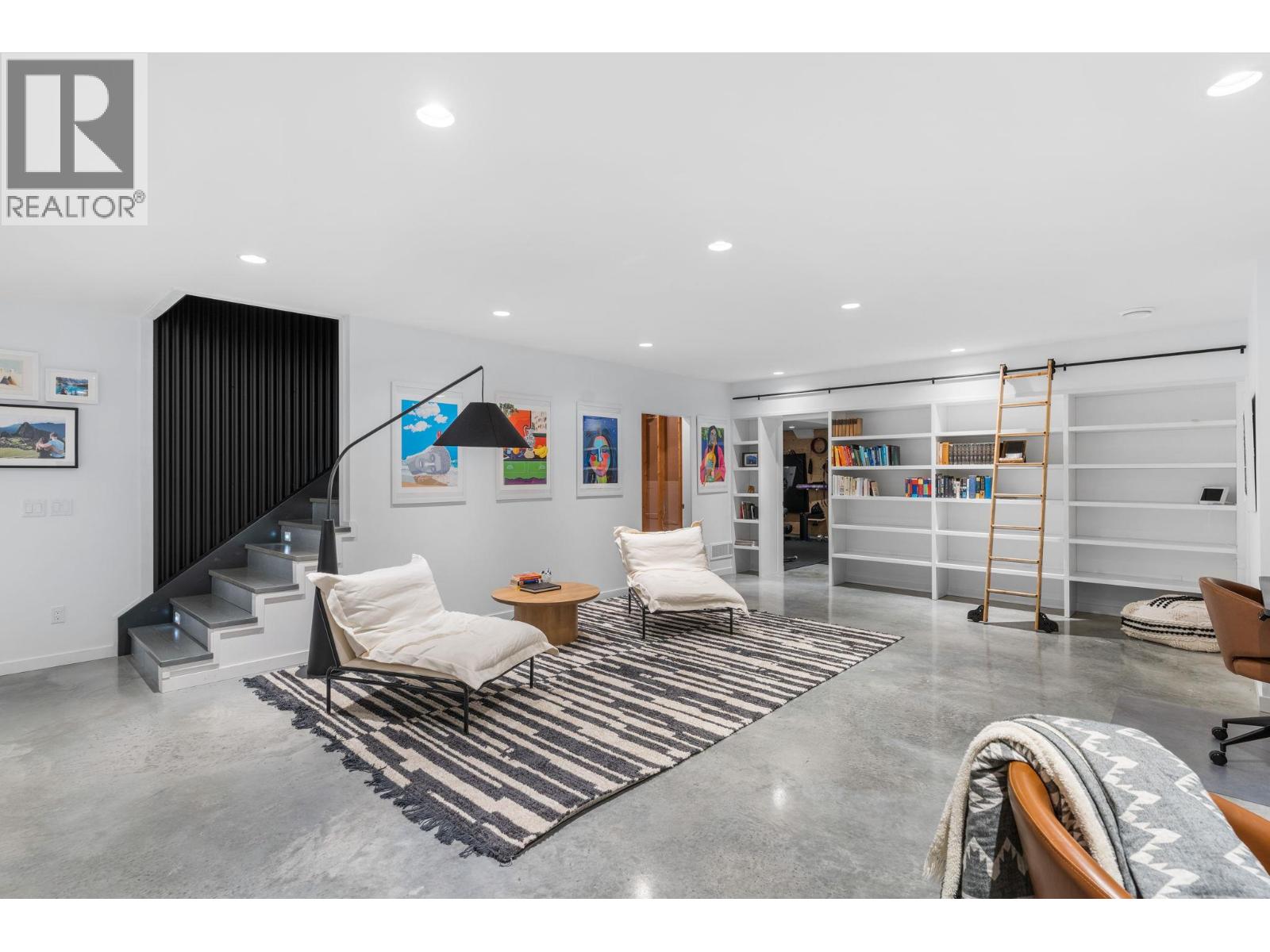 4535 McCulloch Road