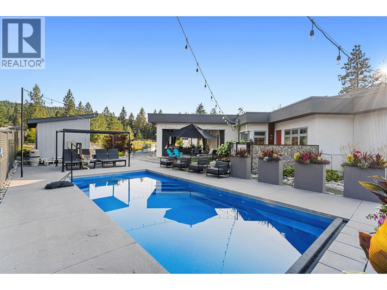 4535 McCulloch Road
